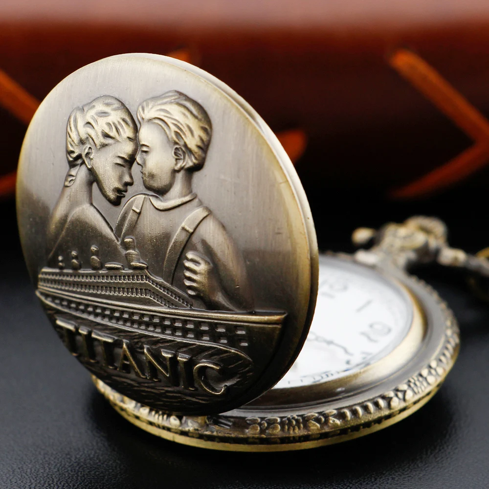 Bronze Classic Titanic Couple Love Couple Versatile Quartz Pocket Watch Retro Fashion Necklace Pendant Student Festival Gift