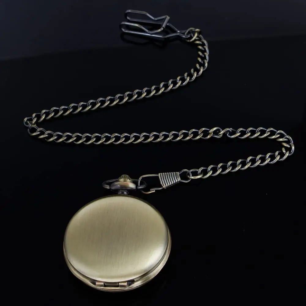 Vintage Pocket Watch with Chain Roman Numerals Smooth Steel Men's Quartz Pocket Watches with Chain Clip for Men