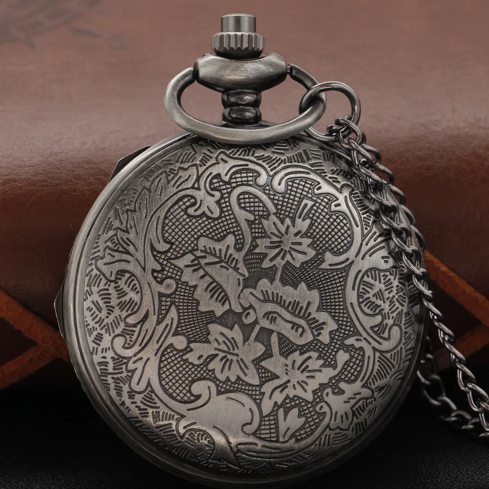Nordic Mythology Thor Hammer Hollow Quartz Pocket Watch Vintage Steam Punk Pendant Pendant Fashion Gift for Men and Women