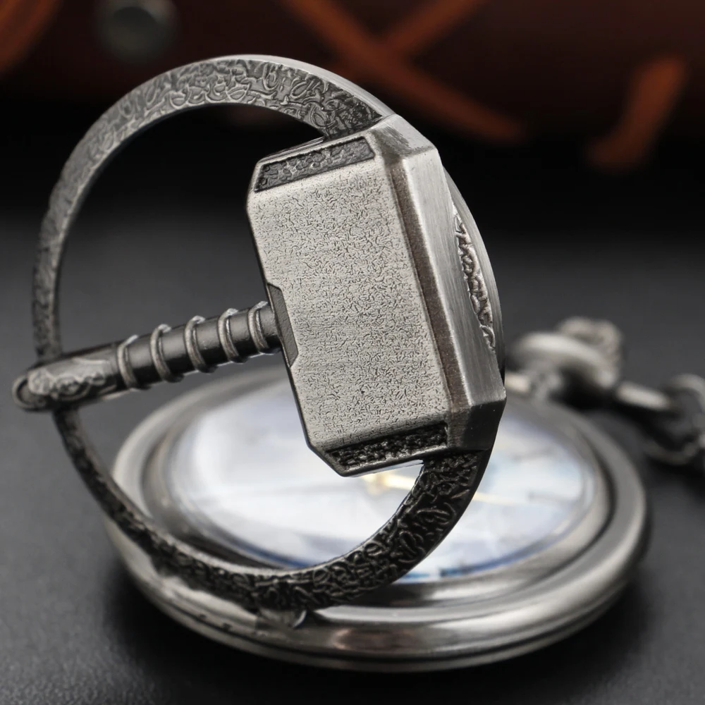 Nordic Mythology Thor Hammer Hollow Quartz Pocket Watch Vintage Steam Punk Pendant Pendant Fashion Gift for Men and Women