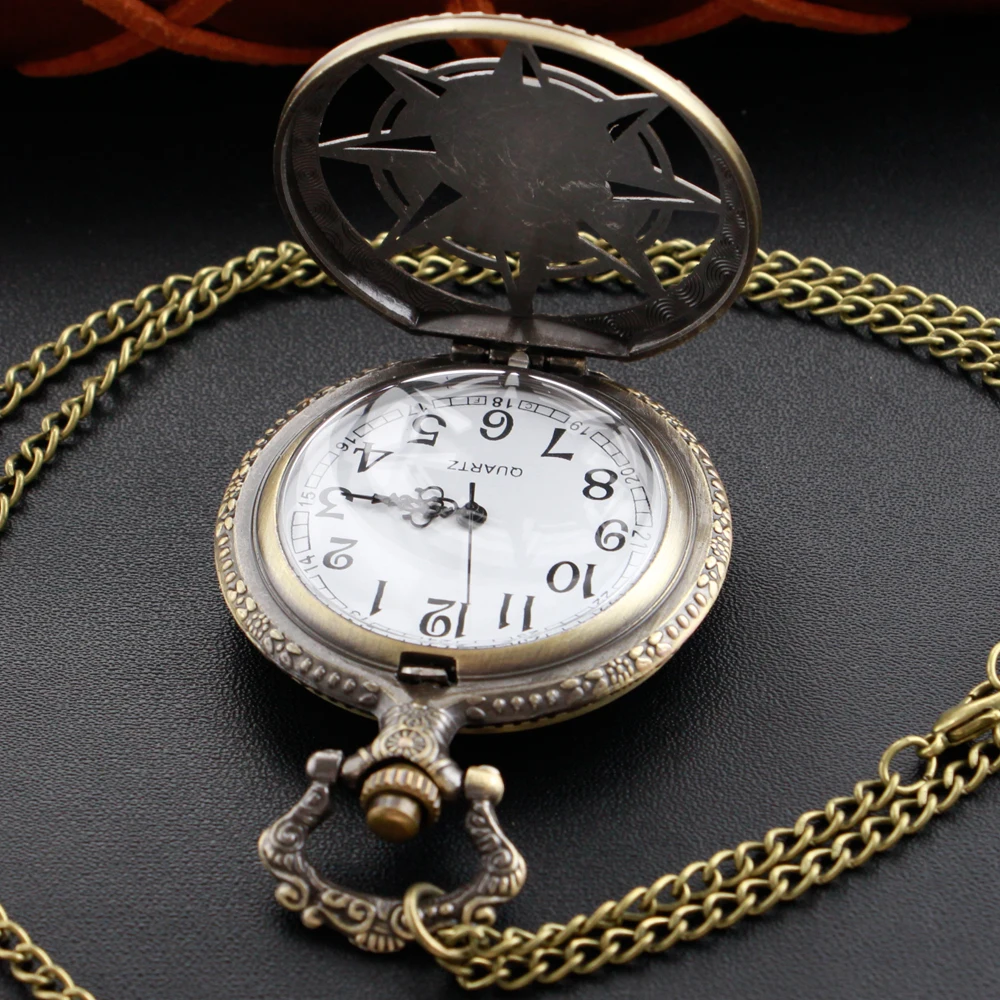 Street Western Cowboy Trendy Cool Skull Quartz Pocket Watch Retro Fashion Men's and Women's Necklace Accessories Student Clock
