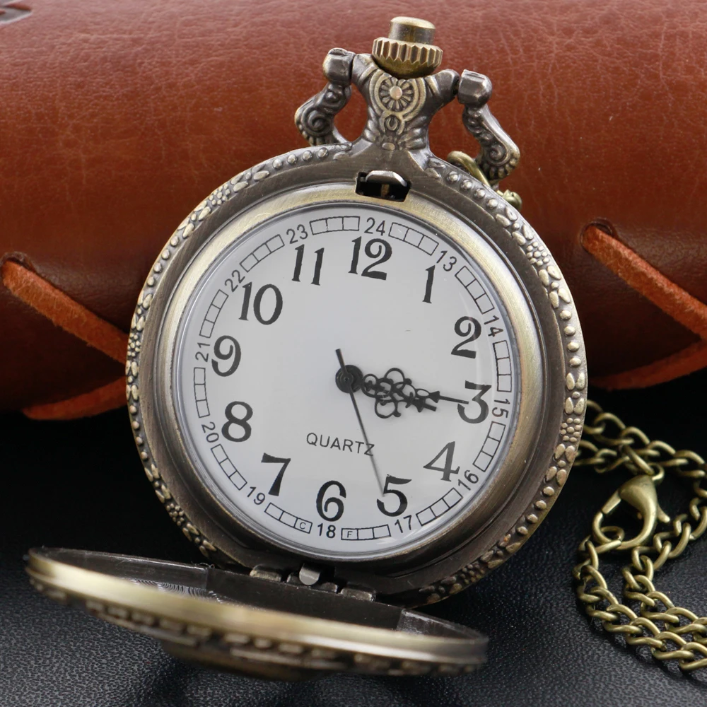 Street Western Cowboy Trendy Cool Skull Quartz Pocket Watch Retro Fashion Men's and Women's Necklace Accessories Student Clock
