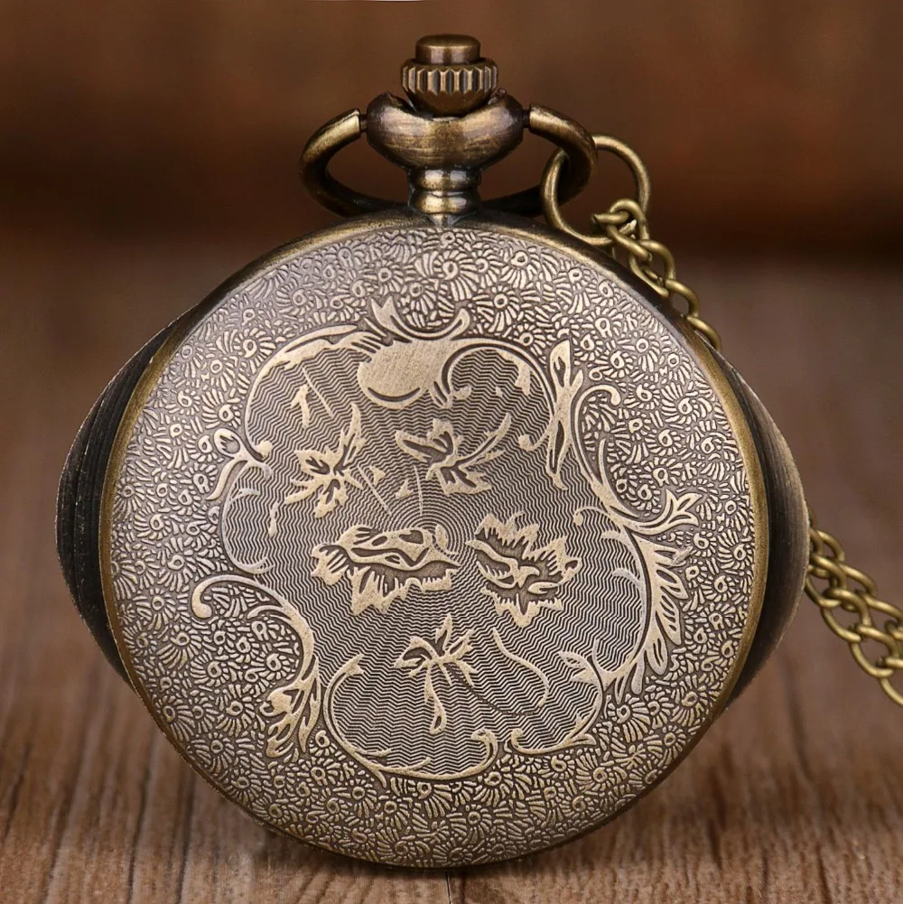 New Vintage Bronze Pocket Watches Eyes Design Shape Quartz Pocket Watches Jewelry Pendant Necklace Chain Gifts for Mens Womens