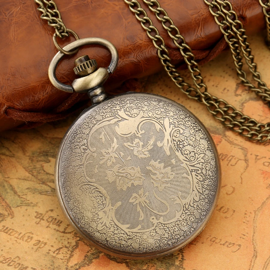 Retro Bronze Hollow Flip Quartz Pocket Watch Roman Numerals Gold Dial Watch Fashionable and Nice Chain Pendant Necklace Gifts