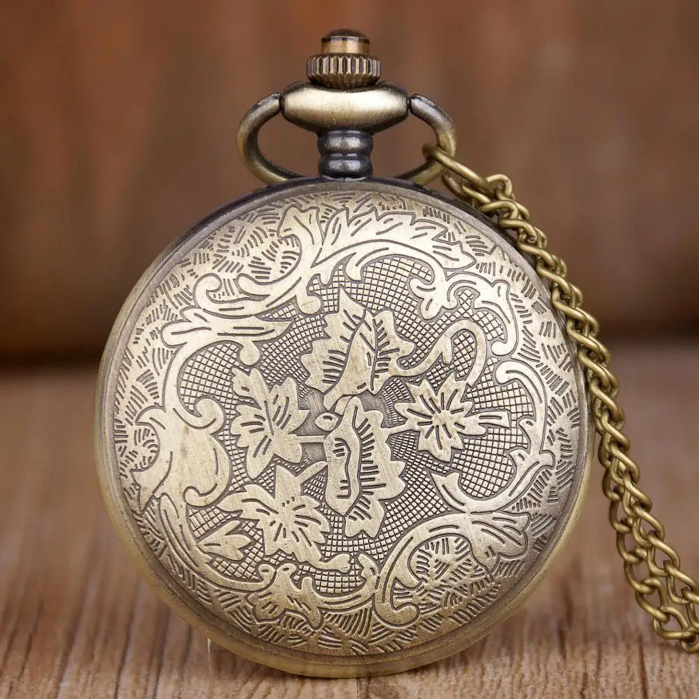 Vintage Butterfly Carving Hollow Design Pocket Watch Mens Womens Necklace Pendant Quartz Fob Watch Mens Womens Gifts