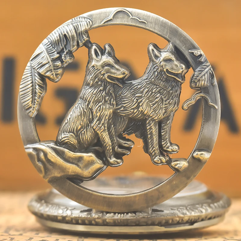 Steampunk Vintage Bronze Cutout Animal Wolf Quartz Pocket Watch Necklace Pendant Clock Chain Men Women Chain Gift