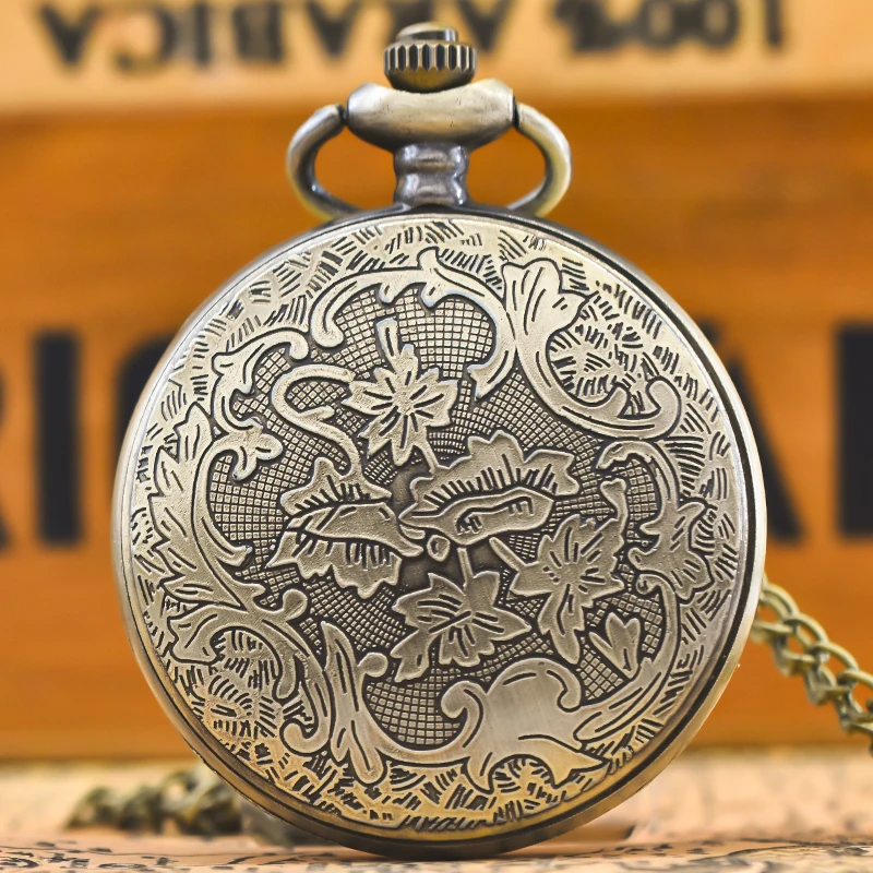 Vintage Bronze Steampunk Copper Cutout Gear Quartz Pocket Watch Necklace Pendant Clock Chain Men Women Chain Gift