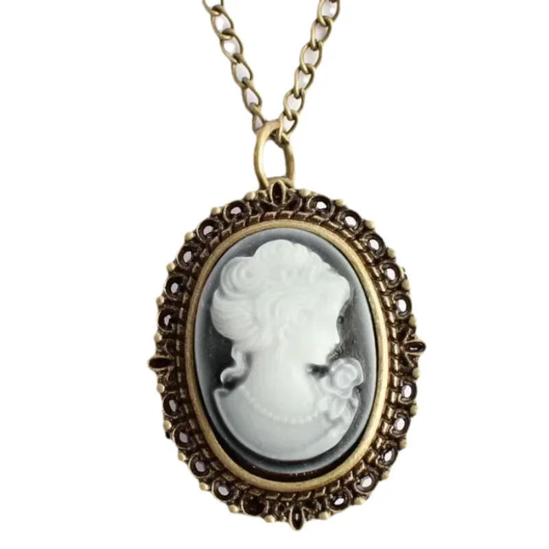 Steampunk Retro Bronze Beauty And Flower-Carved Quartz Pocket Watch Necklace Pendant Clock Chain Women's Gift