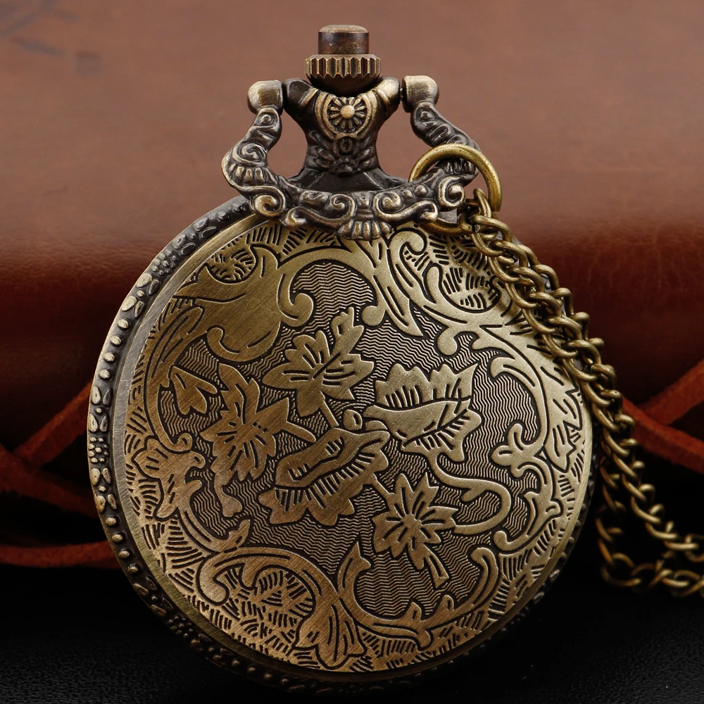 Antique Steampunk Hollow Green Crystal Emerald Imitation Stone Quartz Pocket Watch Necklace Woman Fob Watch TD2130
