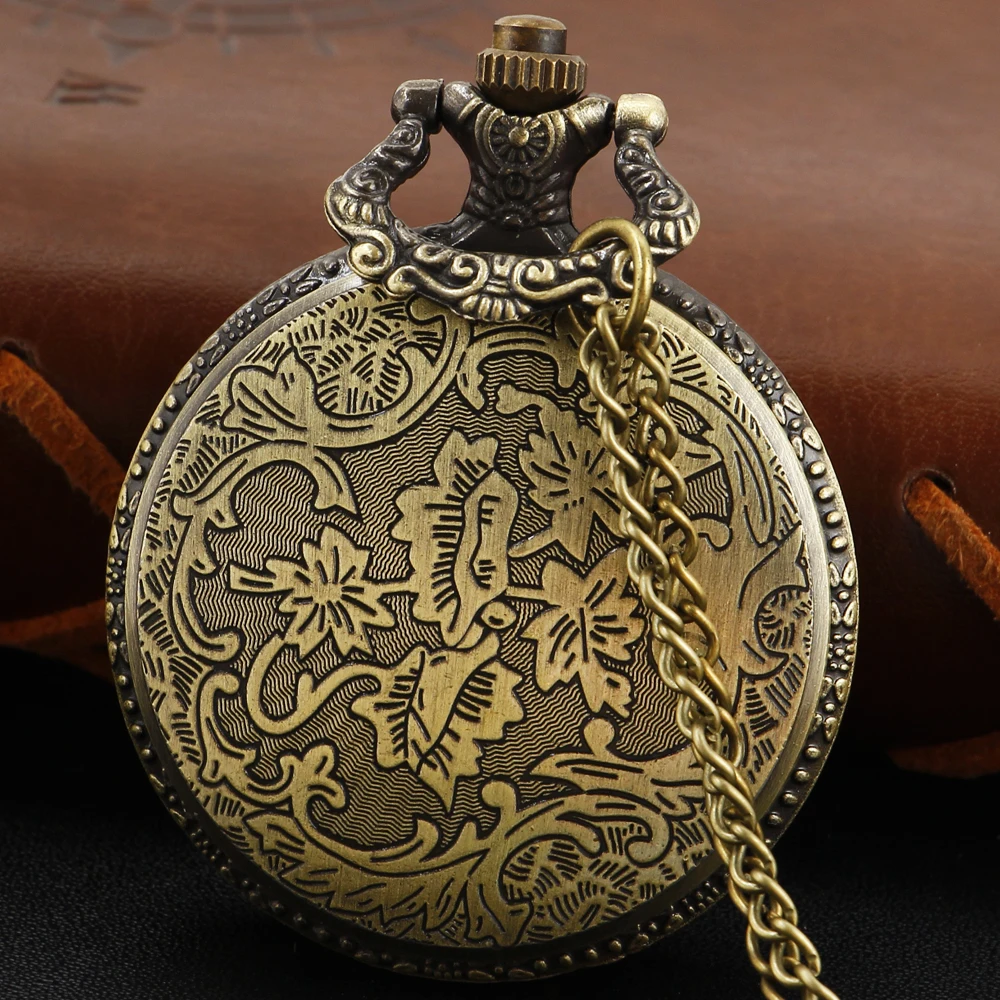 Antique Steampunk Hollow Green Crystal Emerald Imitation Stone Quartz Pocket Watch Necklace Woman Fob Watch TD2130