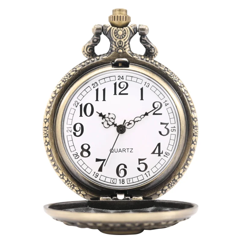 Vintage Bronze Gun Skull Defending Freedom Second Amendment Military Quartz Necklace Pocket Watch Pendant for Men Halloween Chri