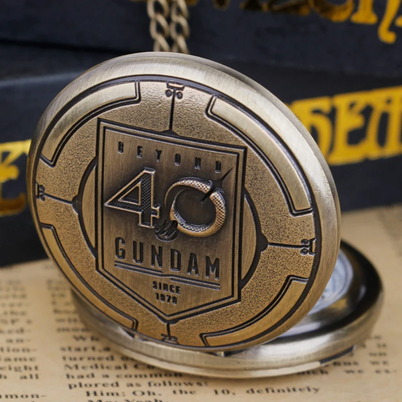 40 Gundam Engraved Quartz Pocket Watch Steampunk Watch Pendant Clock Suitable for Men Women Memorial Gifts