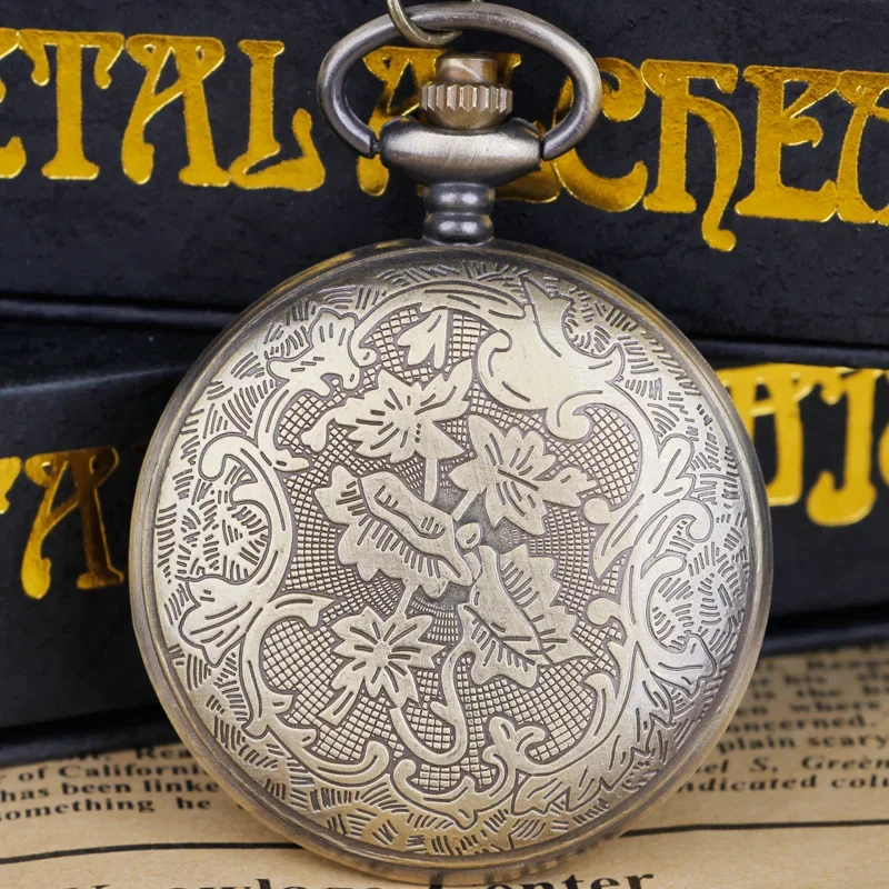 Steampunk Copper Vintage Hollow Gear Hollow Quartz Pocket Watch Necklace Pendant Clock Chain Men Women