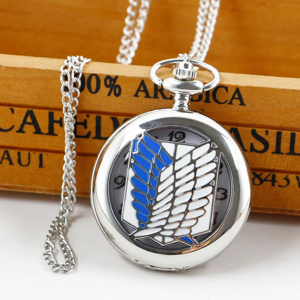 reloj de bolsillo Hollow Quartz Pocket Watch Vintage Pendant Blue White Wing Design Pocket Watches with Chain for Man Women