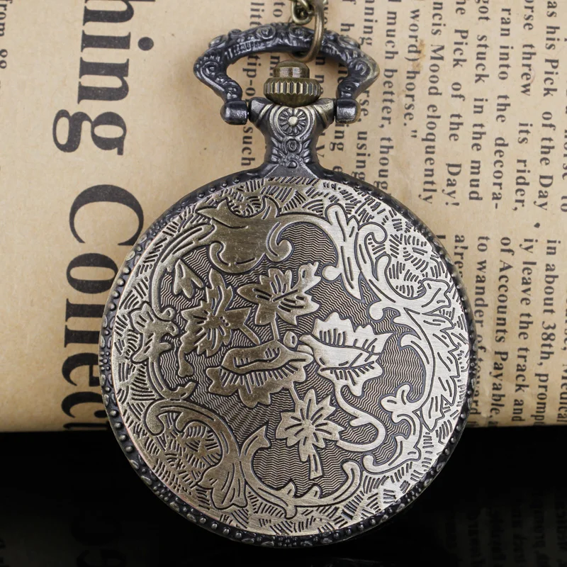 Vintage Bronze Motorcycle Design Elegant Vintage Pocket Watch Collection Decorated Gift Necklaces for Men and Women