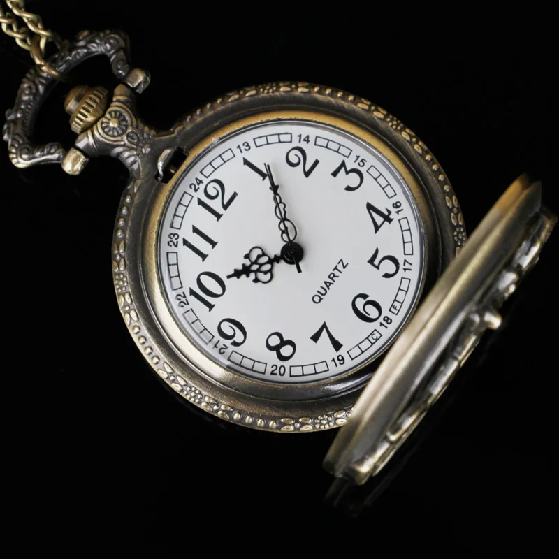 Vintage Bronze Motorcycle Design Elegant Vintage Pocket Watch Collection Decorated Gift Necklaces for Men and Women