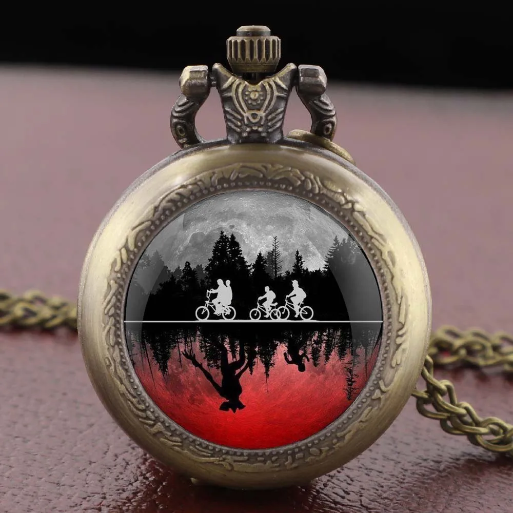 Suspenseful Movie Glass Dome Vintage Quartz Pocket Watch Men Women Pendant Necklace Chain Charm Clock Hours Jewelry Gifts