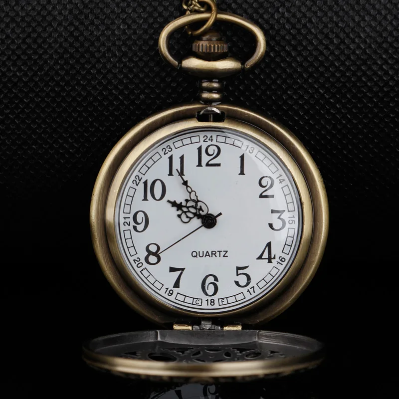 Steampunk Steel Vintage Hollow Black Gear Hollow Quartz Pocket Watch Necklace Pendant Clock Chain Men's Women's CF1036