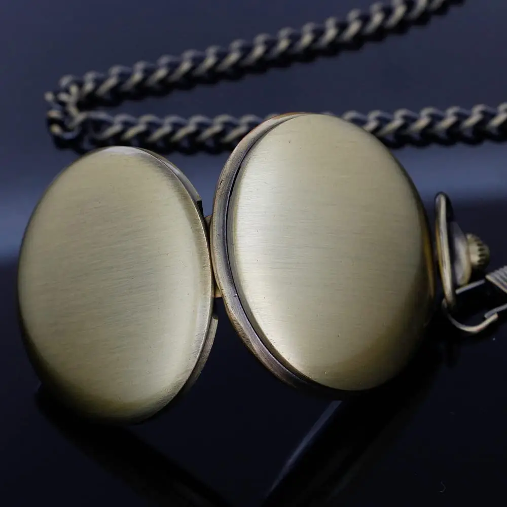 Bronze Vintage Pocket Watch with Chain Smooth Steel Roman Numerals Men's Pocket Watches Pendant