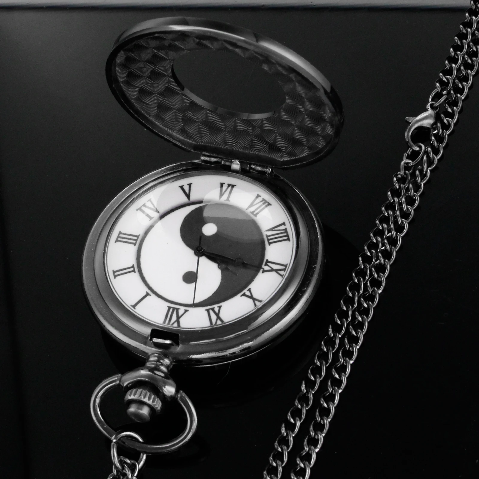 New Black White Text Quartz Pocket Watch Men's High Quality Necklace Timing Pendant Women's Jewelry Accessories Gift Cf1564