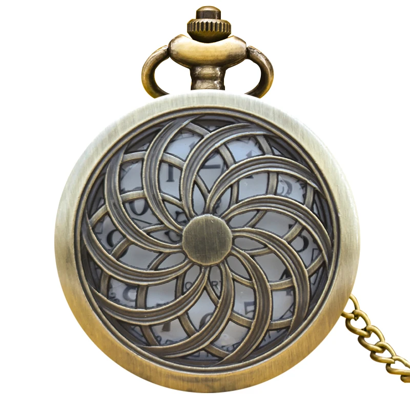 Vintage Bronze Clamshell Creative Hollowed-Out Fashion Male And Female Students Gift Quartz Necklace Pocket Watch