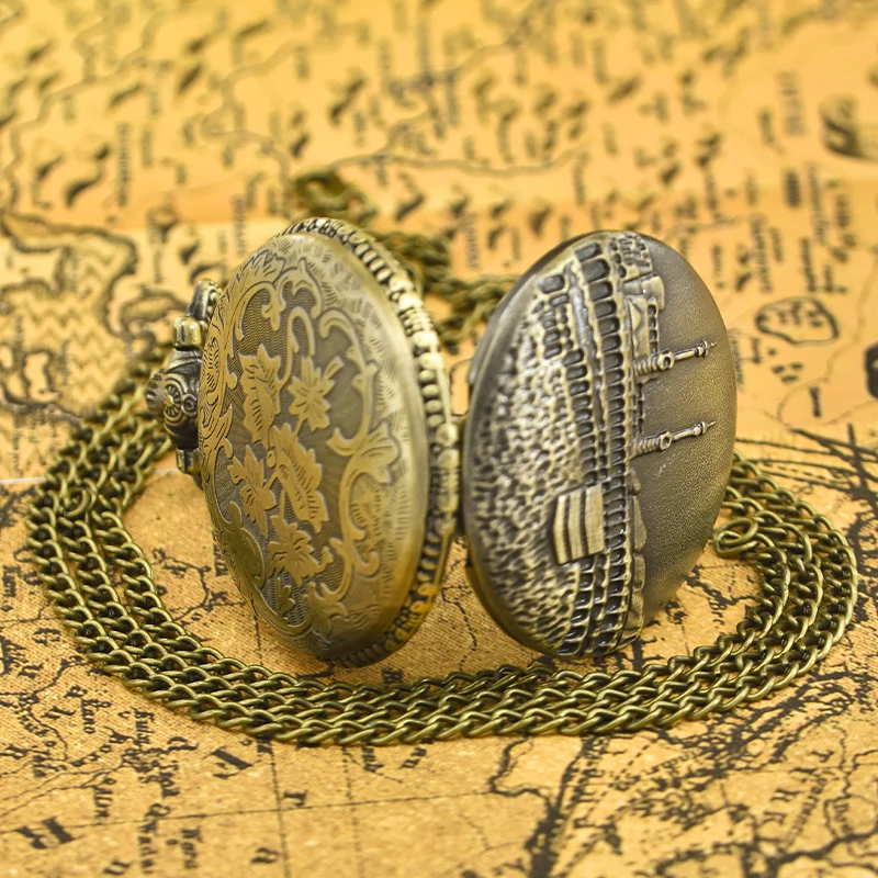 Vintage Bronze Clamshell Simple Castle-Style Carved Necklace Quartz Pocket Watch Gift For Male And Female Students