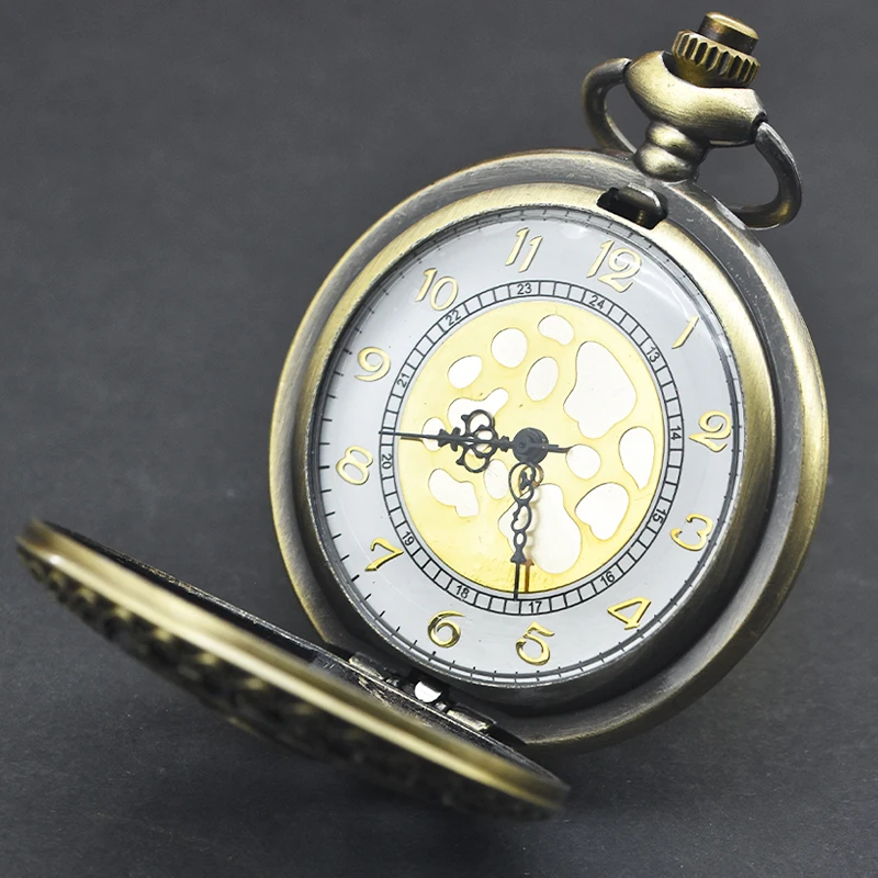 Vintage Bronze Steampunk Cutout Engraving Quartz Pocket Watch Necklace Pendant Clock Chain Men Women Chain Gift