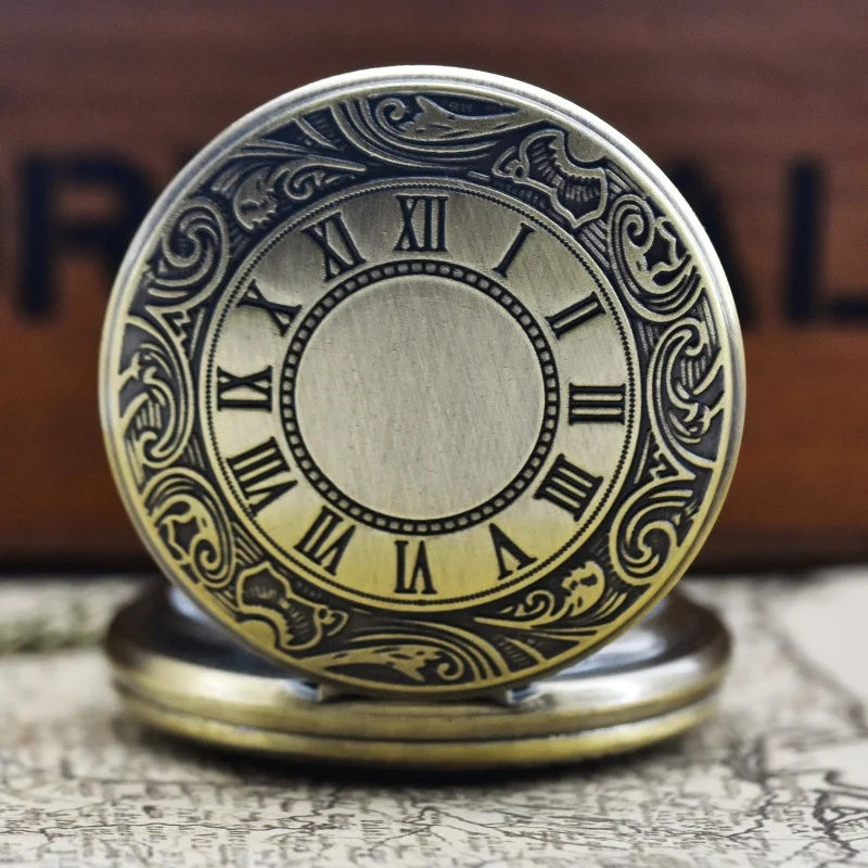 Vintage Bronze Steampunk Roman Scale Carving Quartz Pocket Watch Necklace Pendant Clock Chain Men's and Women's Gifts