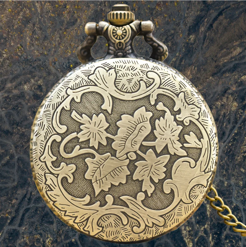 Vintage Bronze Steampunk Hollow World Tree Carving Quartz Pocket Watch Necklace Clock Men's and Women's Gifts