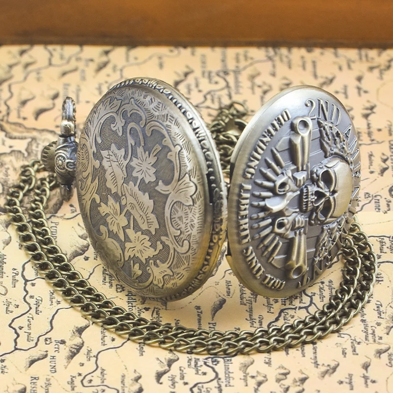 Retro Charm Neutral Fashion Dual Gun Skull Carving Quartz Steampunk Pocket Watch Men's and Women's Necklace Pendant Gift