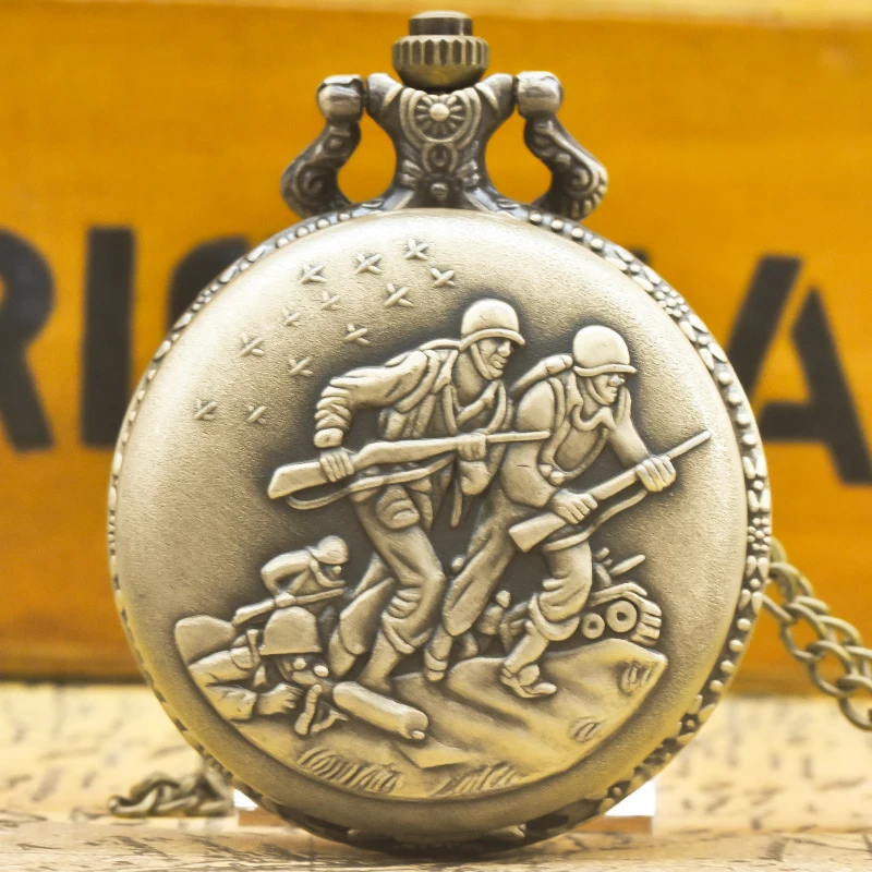 Retro Charm Neutral Fashion Soldier Charge Carving Quartz Steampunk Pocket Watch Men's and Women's Necklace Pendant Gift