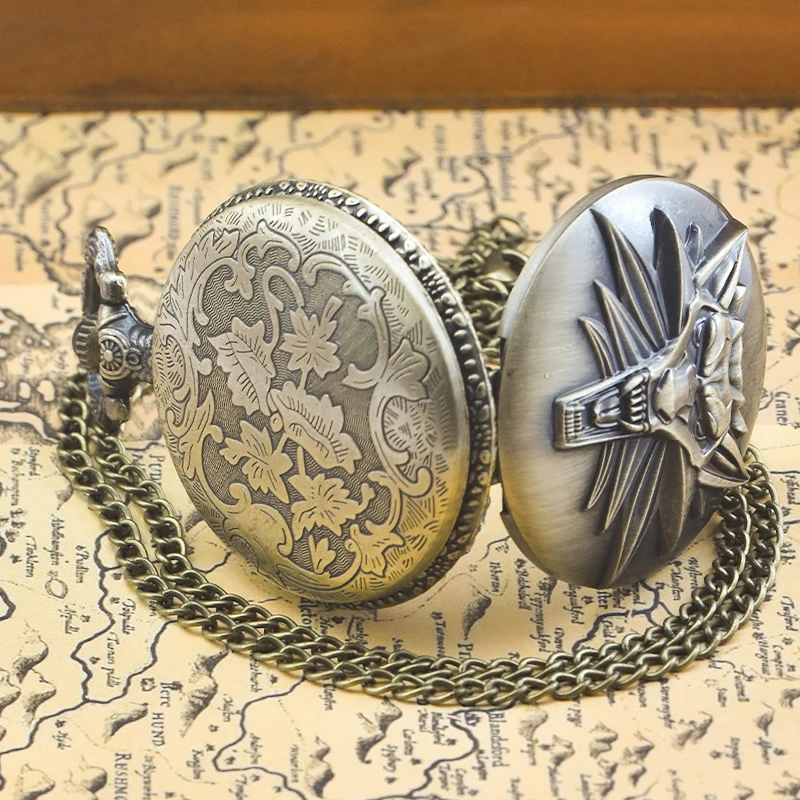 Retro Charm Neutral Fashion Handsome Wolf Head Carving Quartz Pocket Watch Steampunk Men's and Women's Necklace Pendant Gift