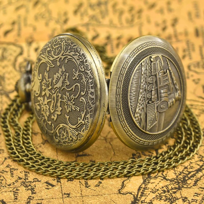 Vintage Bronze Clamshell Creative Locomotive Carved Necklace Quartz Pocket Watch Gift For Male And Female Students