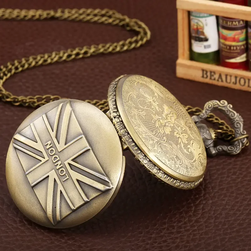 Vintage Bronze London Quartz Pocket Watch Arabic Numerals Face Nostalgic Necklace Pendant Gift Series