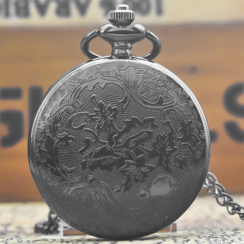 Retro Charm Neutral Fashion Hollow Gear Carving Quartz Steampunk Pocket Watch Men's and Women's Necklace Pendant Gift
