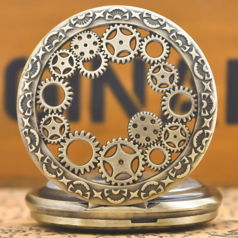 Retro Charm Neutral Fashion Hollow Gear Carving Quartz Steampunk Pocket Watch Men's and Women's Necklace Pendant Gift