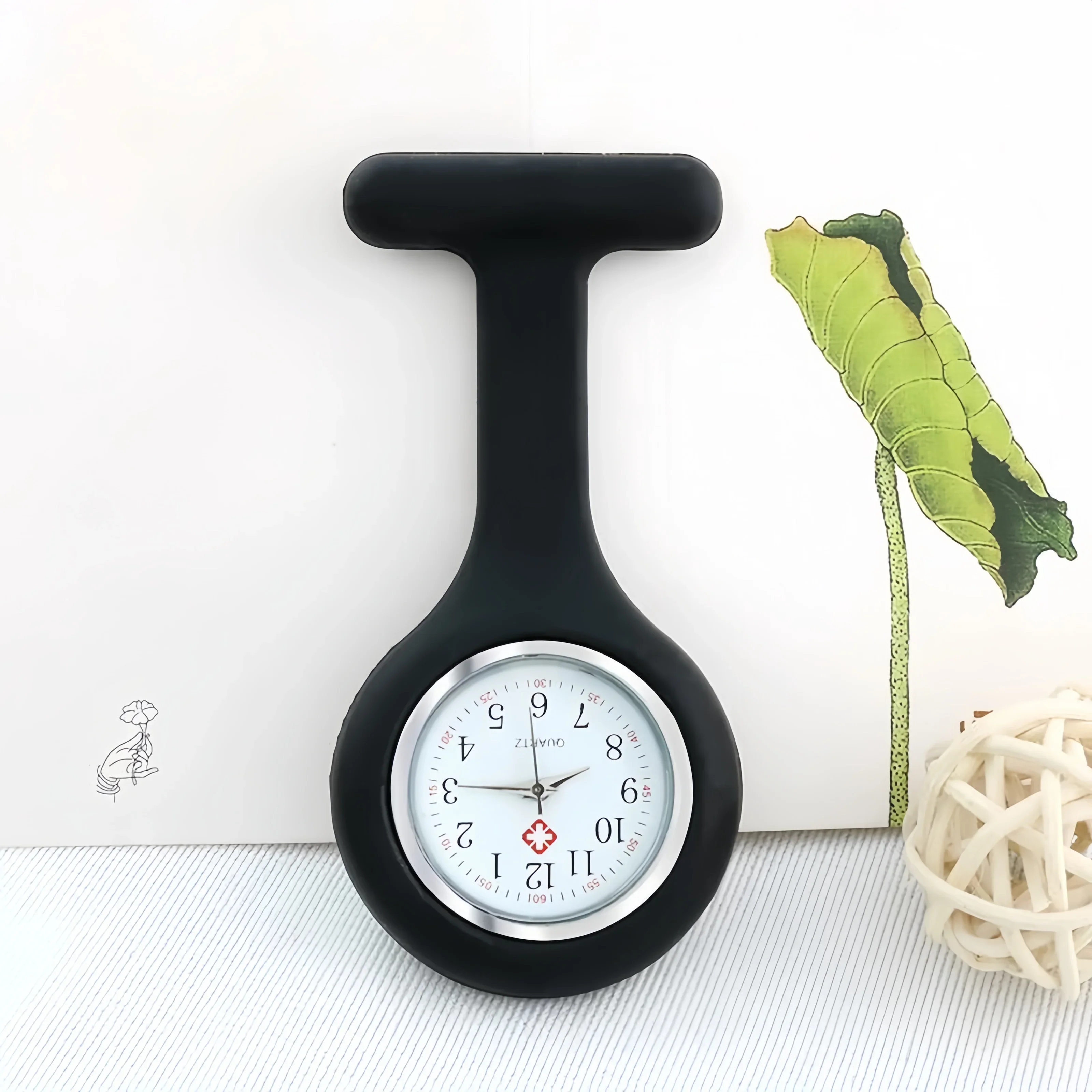 Silicone Nurse Fob Watch, Clip‑on Brooch Quartz Pocket Watch, Medical Hanging Watch for Doctor Nurse Work Uniform Accessories