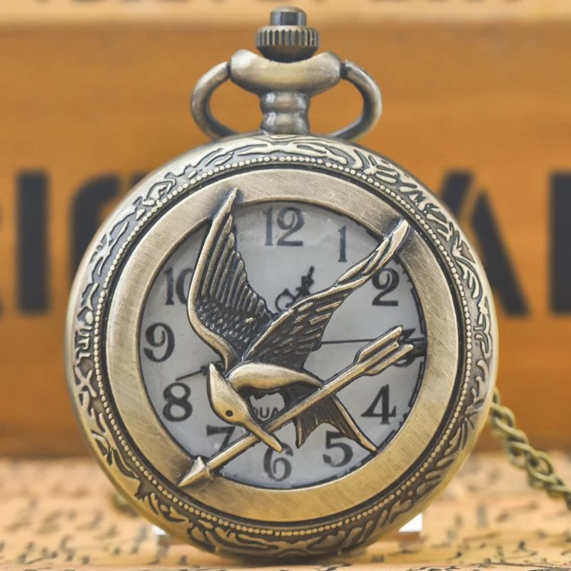 Retro Charm Neutral Fashion Hollow Bird Carving Quartz Steampunk Pocket Watch Men's and Women's Necklace Pendant Gift
