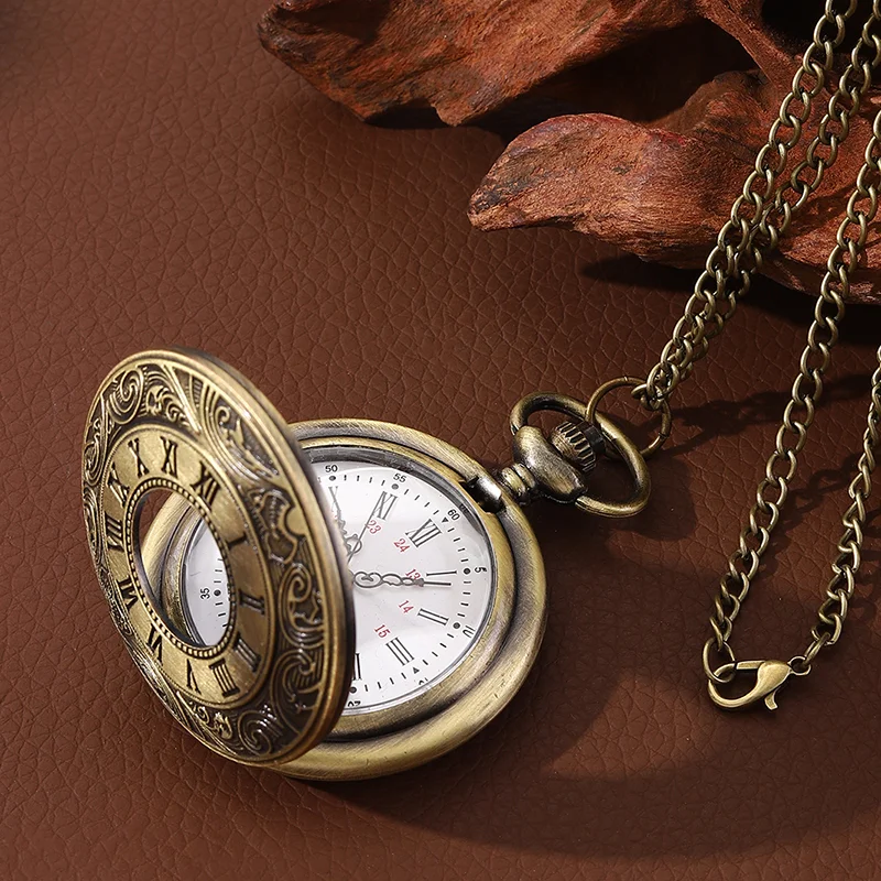 2026 Vintage Bronze Romantic English Vintage Classic Pattern Pocket Watch Roman Numerals Antique Pocket Watch Father's Day Gift