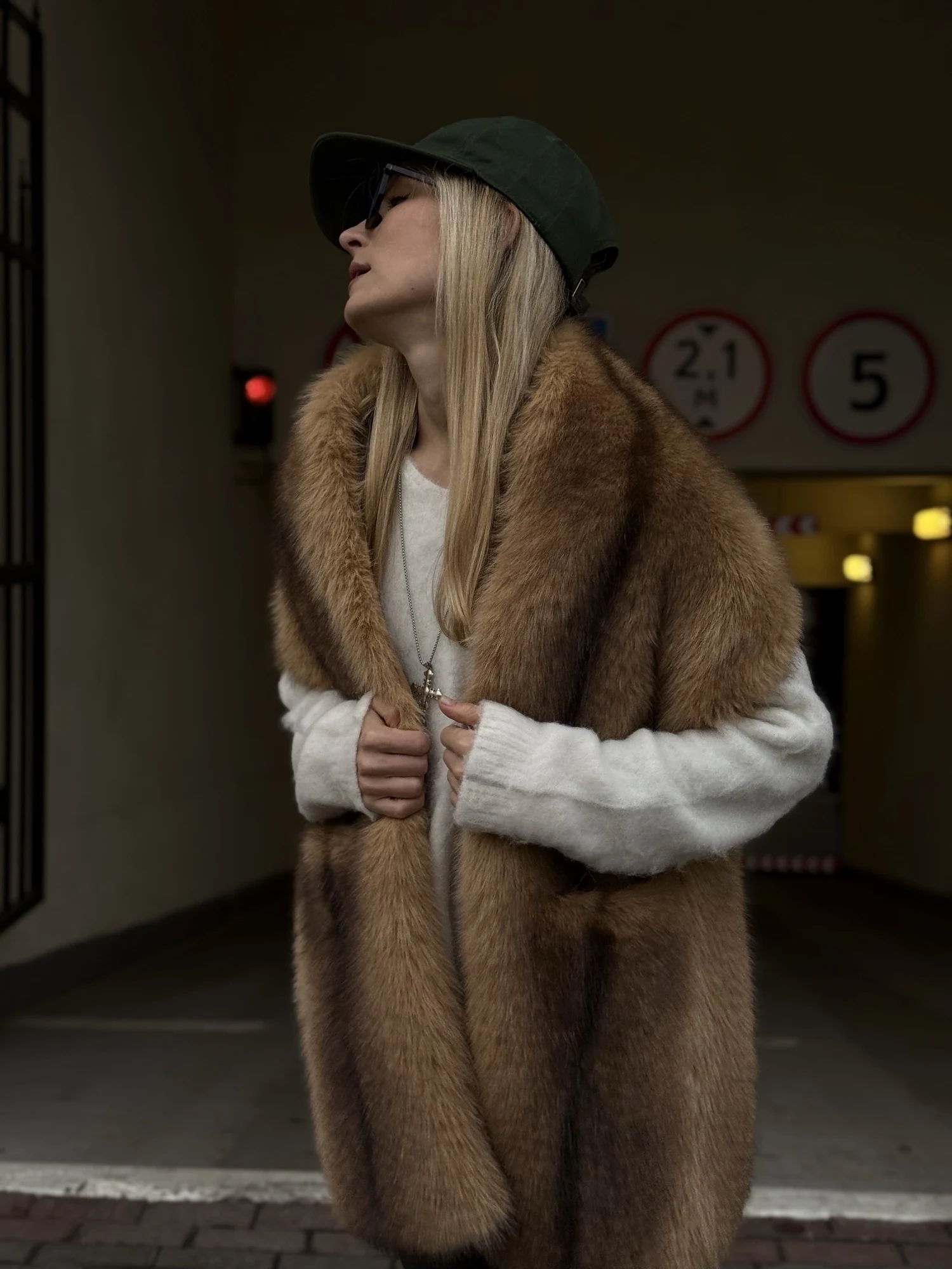 PUAL 2026 Brand Fashion Faux Fur Scarf for Woman Autumn Winter Fluffy Striped Eco Fox Fur Neckerchief Luxury Shawl Scarves