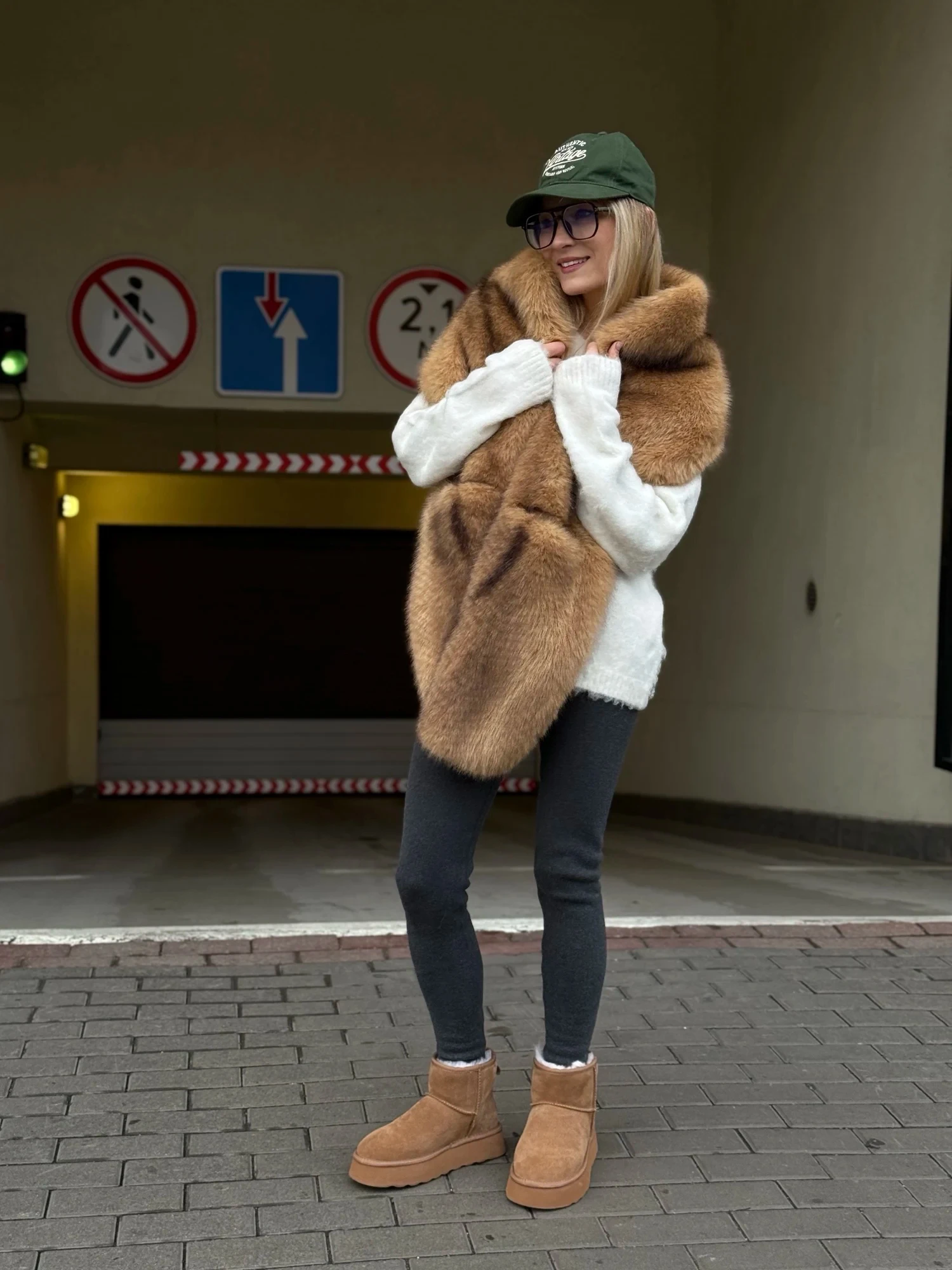 PUAL 2026 Brand Fashion Faux Fur Scarf for Woman Autumn Winter Fluffy Striped Eco Fox Fur Neckerchief Luxury Shawl Scarves