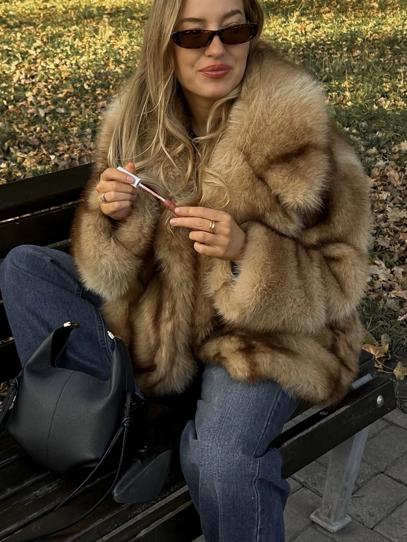 PUAL Luxury Brand Fashion Women Yellow Striped Faux Fur Jacket Coat Chic Girls 2025 Winter Oversized Warm Outerwear Overcoat