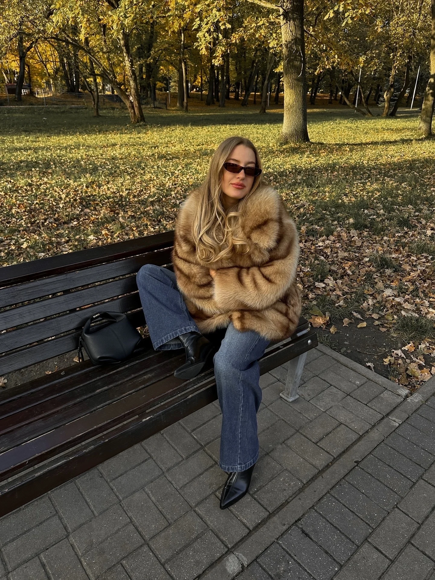 PUAL Luxury Brand Fashion Women Yellow Striped Faux Fur Jacket Coat Chic Girls 2025 Winter Oversized Warm Outerwear Overcoat