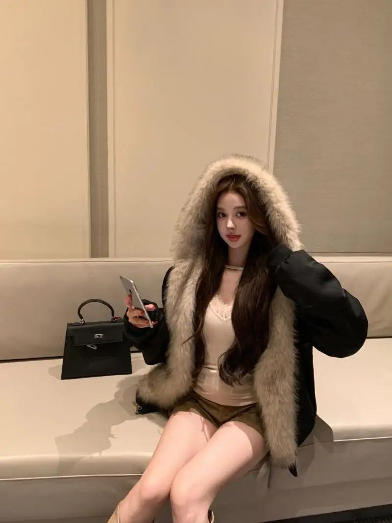 Double-Sided Warm Fur Coat Women Autumn Winter Loose Thicken Plush Cotton Coat 2025 New Women Hooded Imitation Mink Fur Outwear