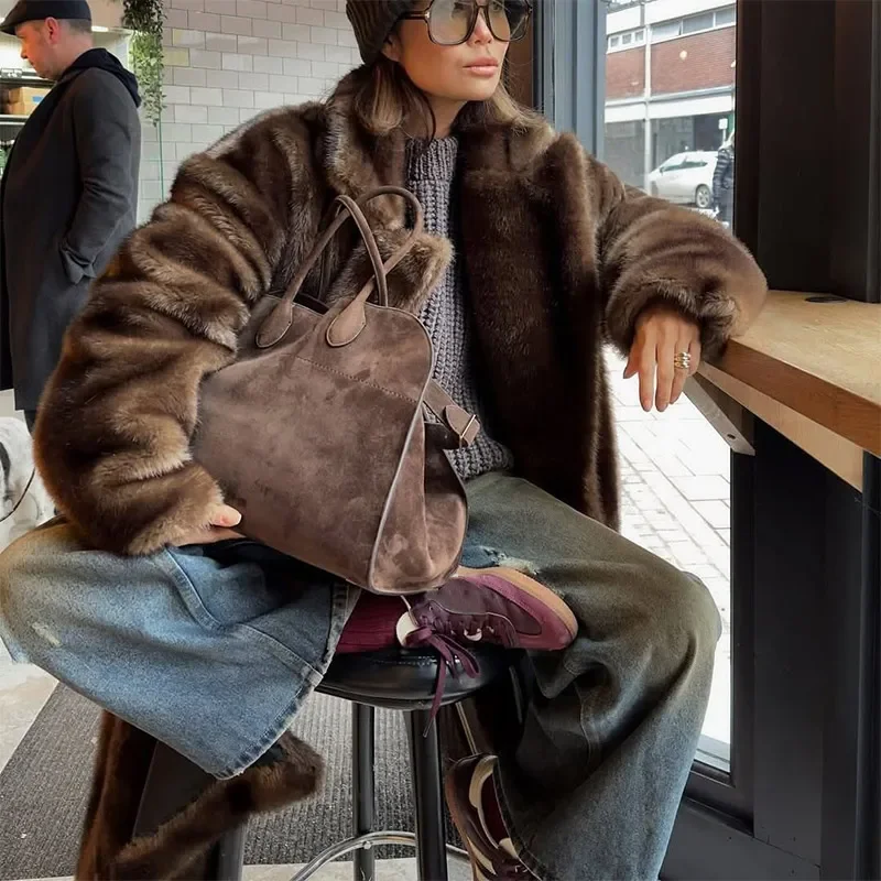 Women Solid Faux Fur Long Coat Lapel Long Sleeve Fluffy Luxury Loose Casual Outerwear 2026 Fashion Winter High Street Outwears