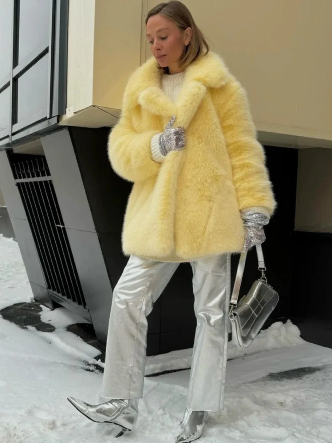 Autumn Winter Thick Warm Faux Fur Coat Medium Length Fox Fur Coat Casual High Quality Fluffy Jacket Abrigos De Peluche De Mujer