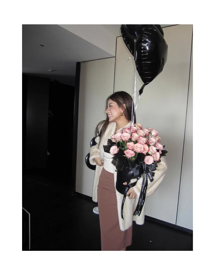 Lautaro Winter Brown Thick Warm Soft Faux Mink Fur Coat Women Long Sleeve Stand Collar Elegant Luxury Chic Fluffy Jacket 2023