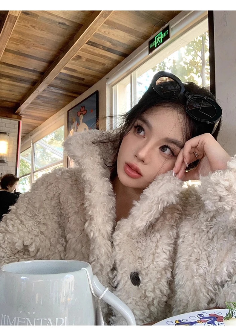 Lautaro Winter Long Loose Casual Soft Thick Warm Fluffy Black Faux Fur Coat Women Stand Collar Hairy Furry Fuzzy Overcoat 2023