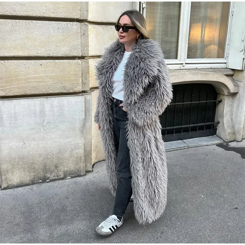 Winter Faux Fur Long Coat Women Vintage Full Sleeve Pocket Lapel Thicken Warm Outwear Female 2026 Fashion Urban Streetwear Lady
