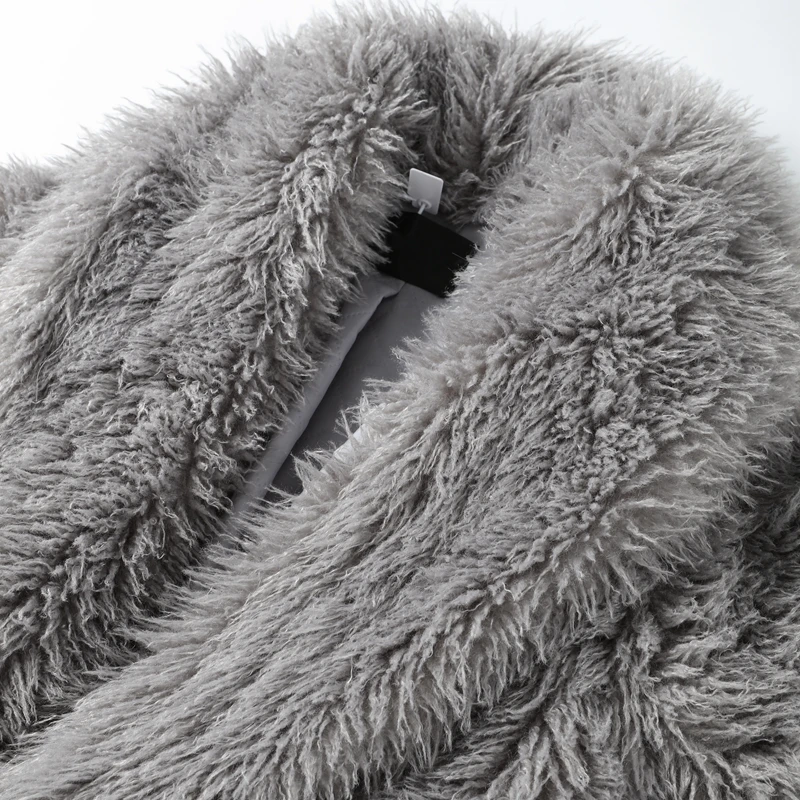 Winter Faux Fur Long Coat Women Vintage Full Sleeve Pocket Lapel Thicken Warm Outwear Female 2026 Fashion Urban Streetwear Lady